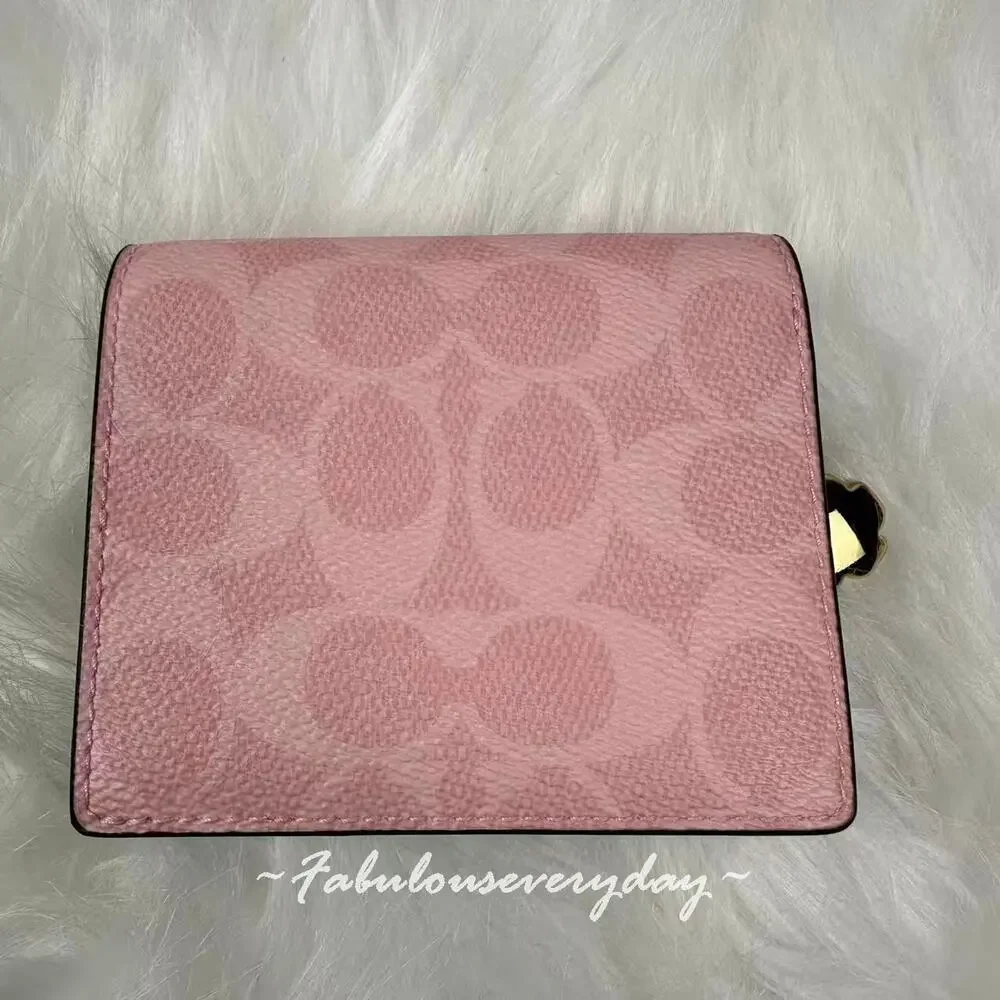 Coach Snap Wallet In Signature Canvas With Charm CEC34 Gold/Powder Pink NWT - Picture 2 of 4
